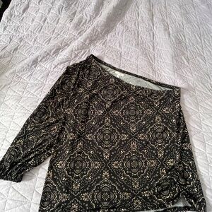 Maurices Black and Cream Patterned Blouse